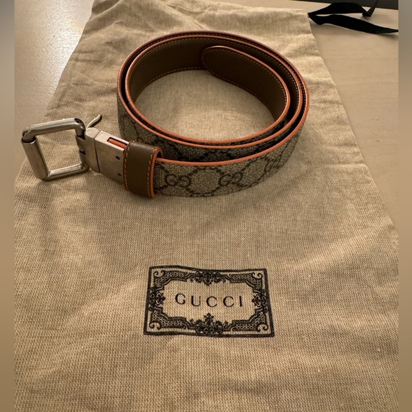 Gucci Accessories - Gucci Reversible Leather And Gg Supreme Belt
, excellent condition,